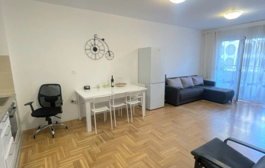 1-bed apt near Garden Cafe Budva/Yearly